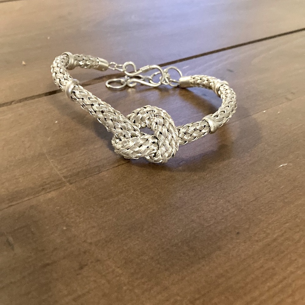 Nautical knot bracelet
